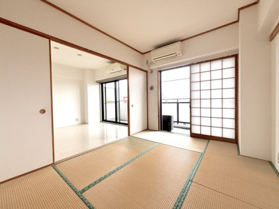 【バルコニー】 | シティ武蔵藤沢 | リフォーム前の写真になります