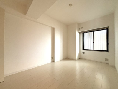 【洋室】 | シティ武蔵藤沢 | リフォーム前の写真になります