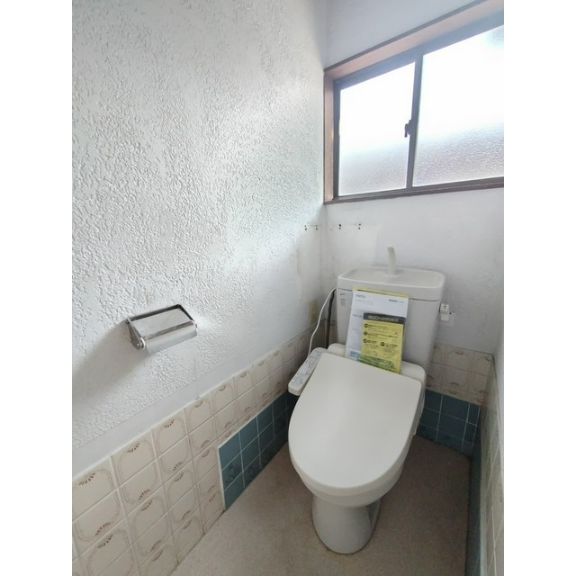 羽島郡岐南町平島７丁目の一戸建てのトイレ