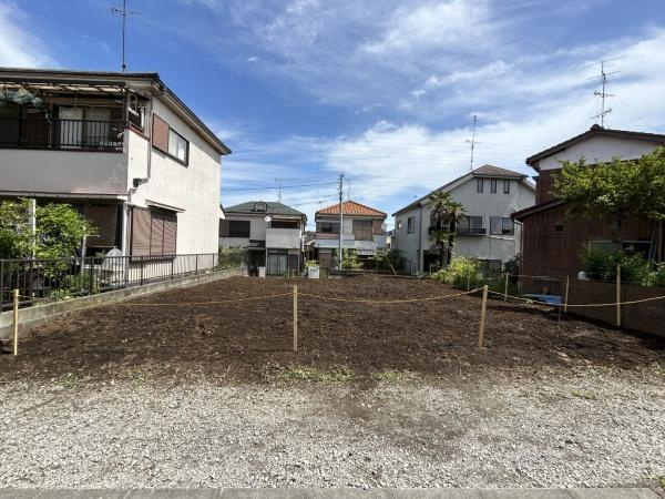 【前面道路含む現地写真】 | 南西道路面につき、陽当たり良好です！