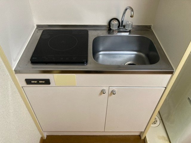 レオパレスマリンのキッチン