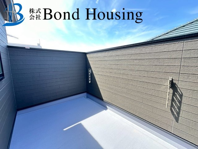 JR西明石駅徒歩9分・周辺環境充実で生活しやすい　野々上のバルコニー