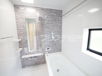 【浴室】 | 現地写真（浴室）浴室暖房乾燥機を標準装備！