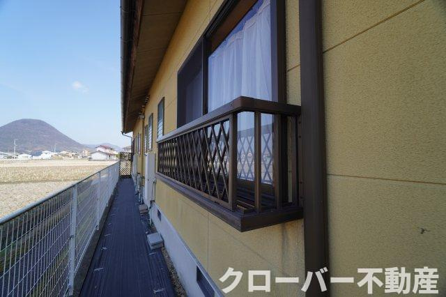 グリーンヒルわかばBのバルコニー