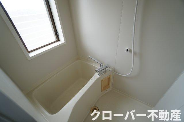 グリーンヒルわかばBの浴室