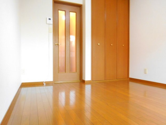 プリマ富田の内装