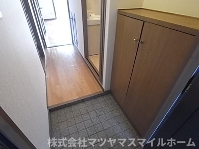 【玄関】 | メイフェアN