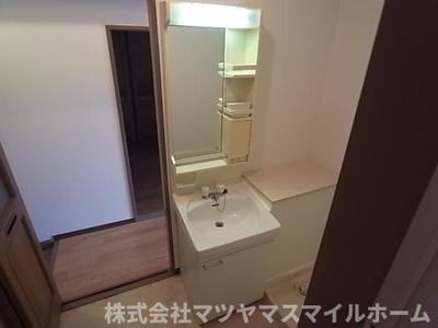 【洗面所】 | メイフェアN