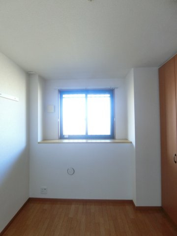 ディベルティ観音寺新町の洋室|イメージ203号室の写真