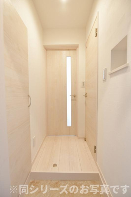 【玄関】 | R-smart 悦陽中山　★プライスホームなら仲介手数料が割引価格です！★