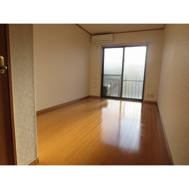 アムール 右京の寝室