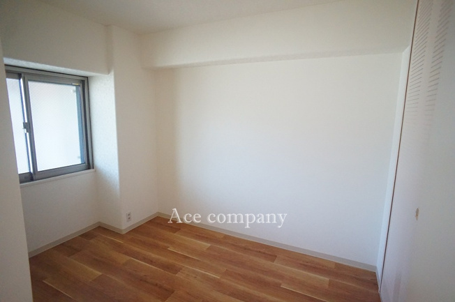 【子供部屋】 | ユニハイム平野北 | 【洋室5帖】床CF張替え済みです☆