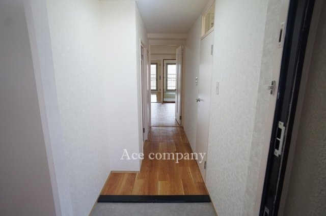 【玄関】 | ユニハイム平野北 | 玄関＆廊下、床CF張替え済みです☆