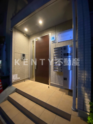 【エントランス】 | ブルーム | 毎日通るエントランスはこのようになっています