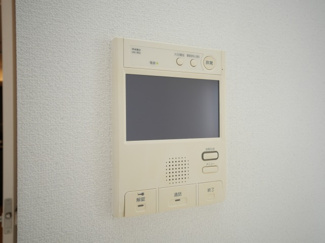 【セキュリティ】 | エスリード大阪シティノース | モニター付きオートロックでセキュリティも安心です！