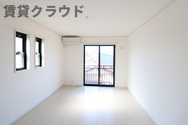 グランウエストの居間・リビング|こちらの居間で趣味の時間をお楽しみください