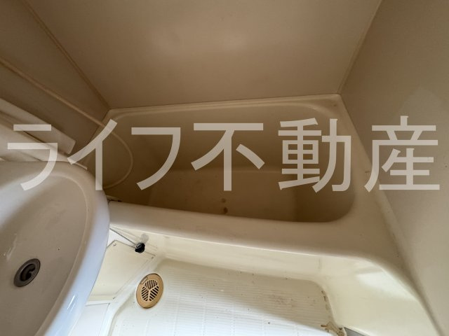 MJメゾン下小阪の浴室|日々の疲れを癒すお風呂付です