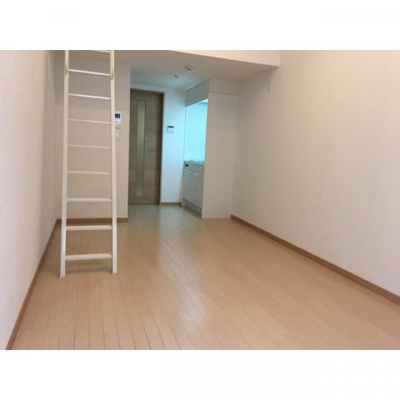 【居間・リビング】 | メゾン宮原 | ゆったりとした居間です