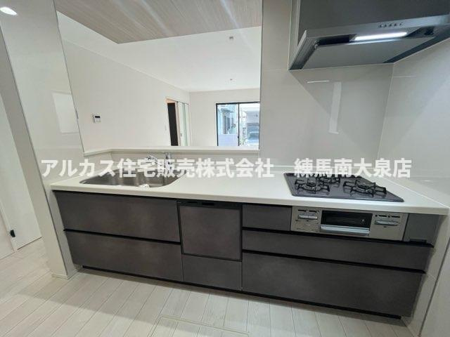 西東京市下保谷1丁目　新築一戸建　西武池袋線　保谷のキッチン