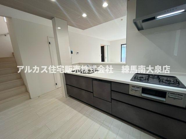 西東京市下保谷1丁目　新築一戸建　西武池袋線　保谷のキッチン