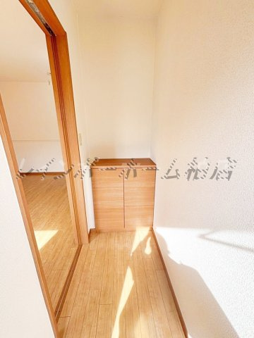 仲介手数料（賃料の1.10ヵ月）の50％OFF対象物件！の玄関|落ち着いた玄関です