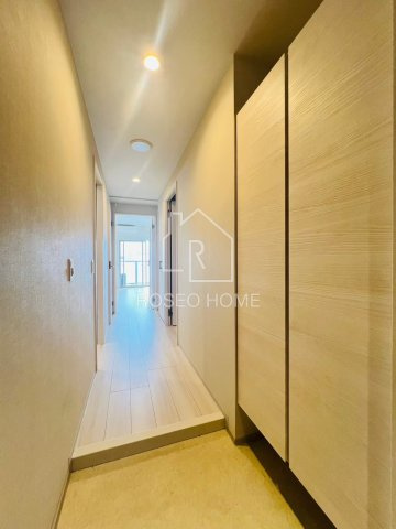 イルミナルグランデの玄関|同マンション別部屋：参考写真