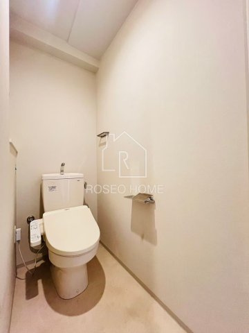 イルミナルグランデのトイレ|同マンション別部屋：参考写真