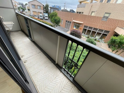 【バルコニー】 | フローラルコート | バルコニー