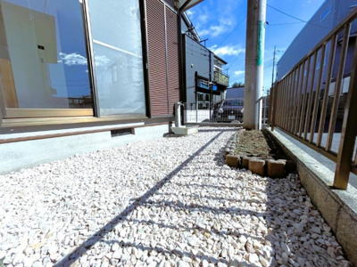 【庭】 | 海老名市杉久保南3丁目 中古戸建 全1棟