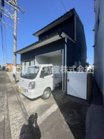 ６４８６８　岐阜市鏡島中古戸建ての外観