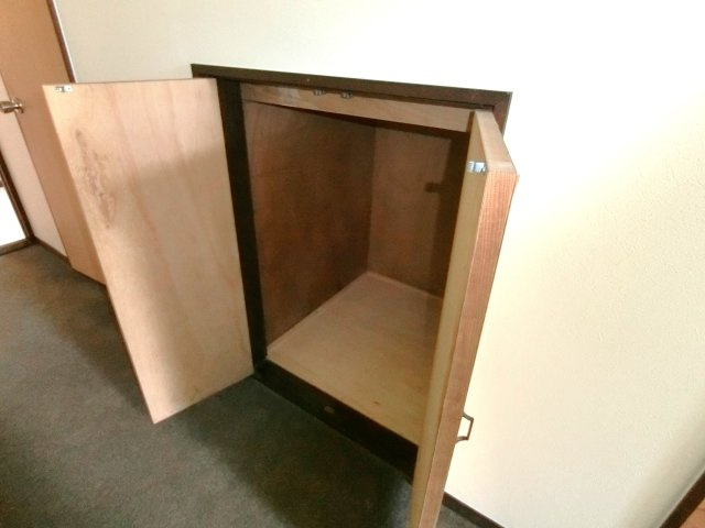 大網白里市南横川貸家の収納