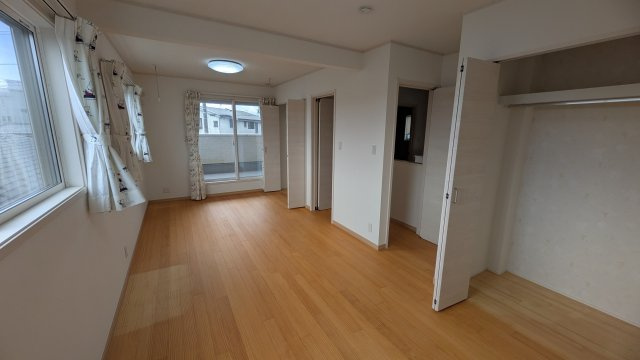 中古住宅　下西郷2丁目の洋室