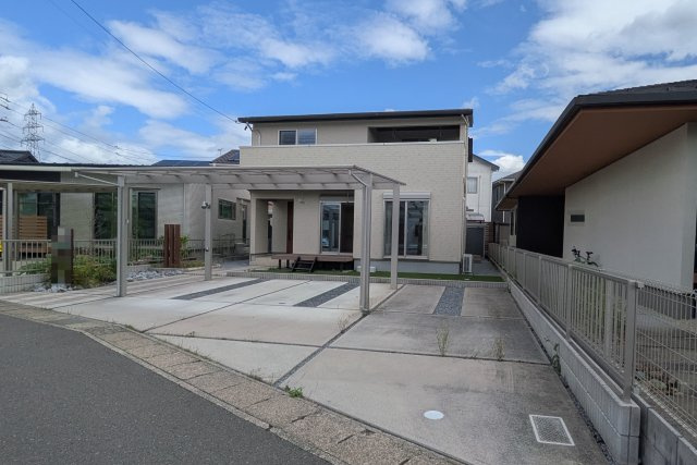 中古住宅　下西郷2丁目の外観