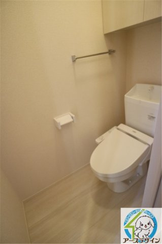 サニーDハウス芝町　イーストのトイレ|パース写真