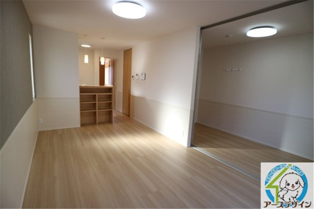 サニーDハウス芝町　イーストの居間・リビング|パース写真