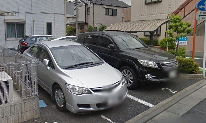 ドミール（下落合5丁目）の駐車場