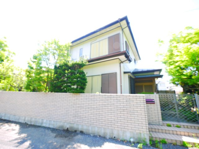 大網白里市永田　中古住宅の外観|敷地約98坪 ５DK　JR外房線大網駅徒歩約19分 リビング防音 カーポート2台 ユニットバス
