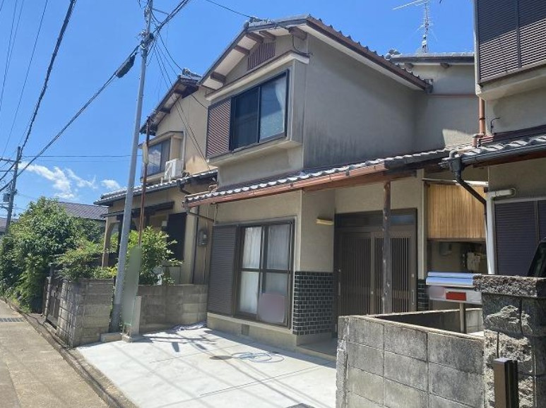 鳴滝藤ノ木町の前面道路含む現地写真|間口が6.7ｍございます♪