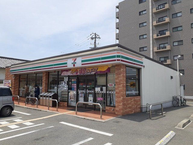 プラザ亀山の周辺|セブンイレブン姫路飯田一丁目店まで232m
