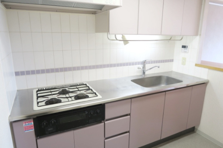 川口幸町パーク・ホームズのキッチン|別号室の参考写真です。