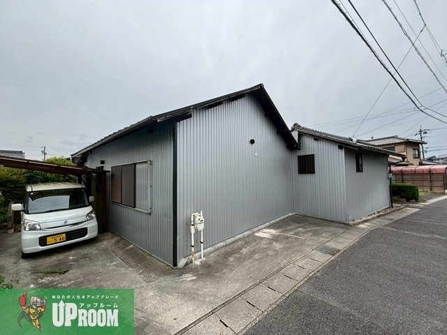 坂下町戸建の外観