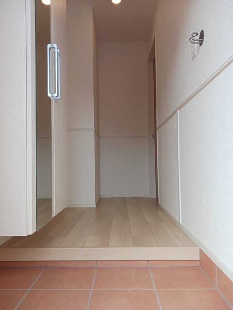 フリーデ　ガーデン　Ⅱの玄関