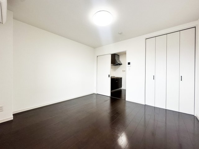 BE・BLDGの居間・リビング|こちらの居間で趣味の時間をお楽しみください