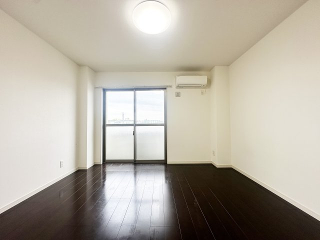 BE・BLDGの居間・リビング|おしゃれな居間です