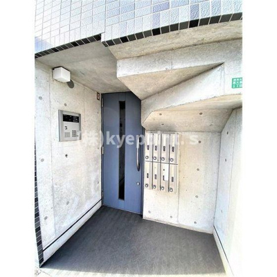 【エントランス】 | レガリア大泉学園