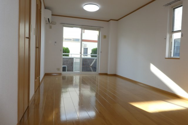 プリムヴェールの居間・リビング|洋室