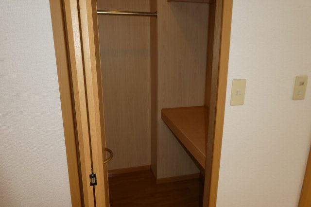 プリムヴェールの収納|ウォークインクローゼット