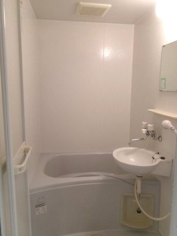 ノーブルハイム樽屋町の浴室