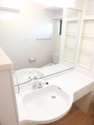 【独立洗面台】 | モナリエ富士見 | ※同タイプの別の部屋の写真です。