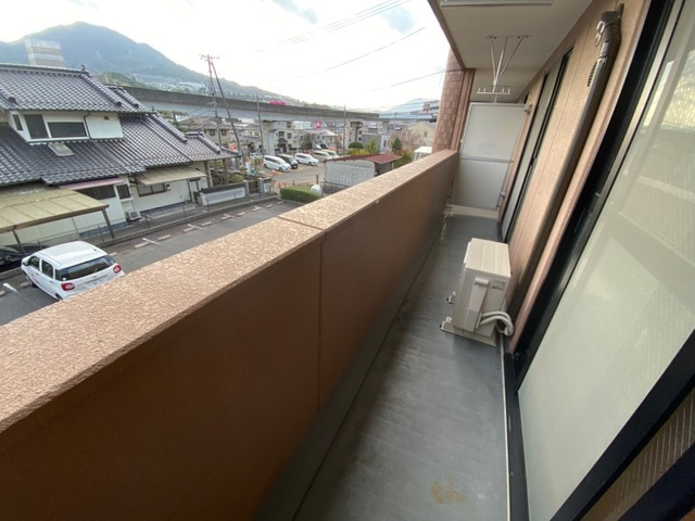 ラ・ヴィータ高取北Ⅱのバルコニー